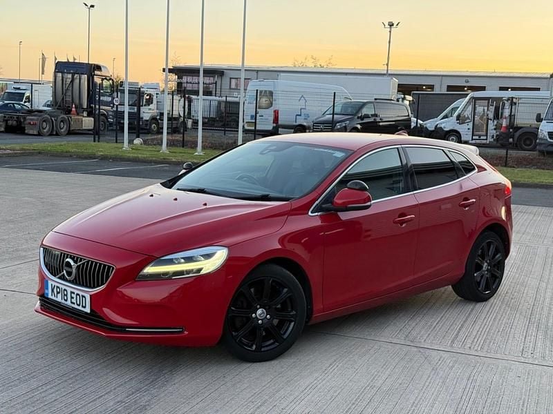 Usado Volvo V40 Inscription 2018 Vermelho Citadino