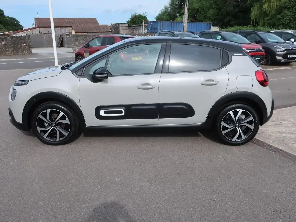 Used Citroën C3 PureTech 82 HP (60 kW) 2024 Grey Hatchback
