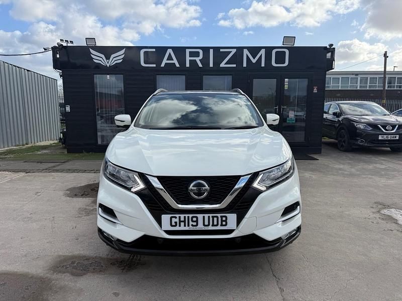 Used Nissan Qashqai N-Connecta 2019 White SUV
