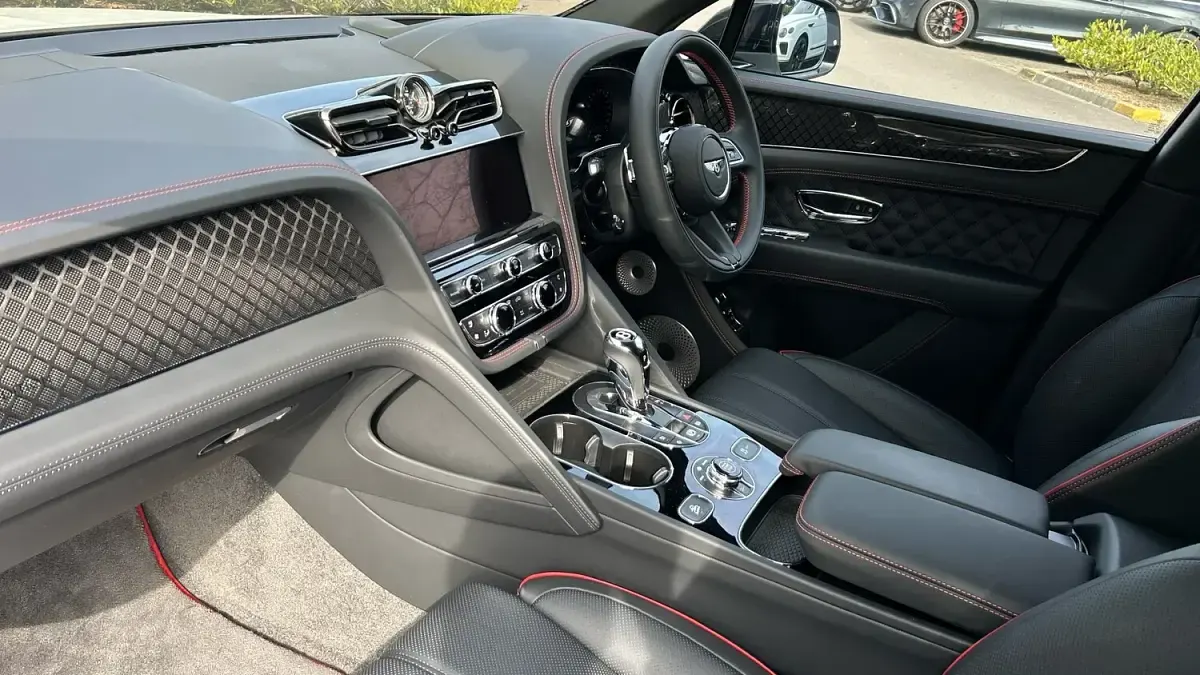 Used Bentley Continental GT 550 HP (404 kW) 2025 White Estate