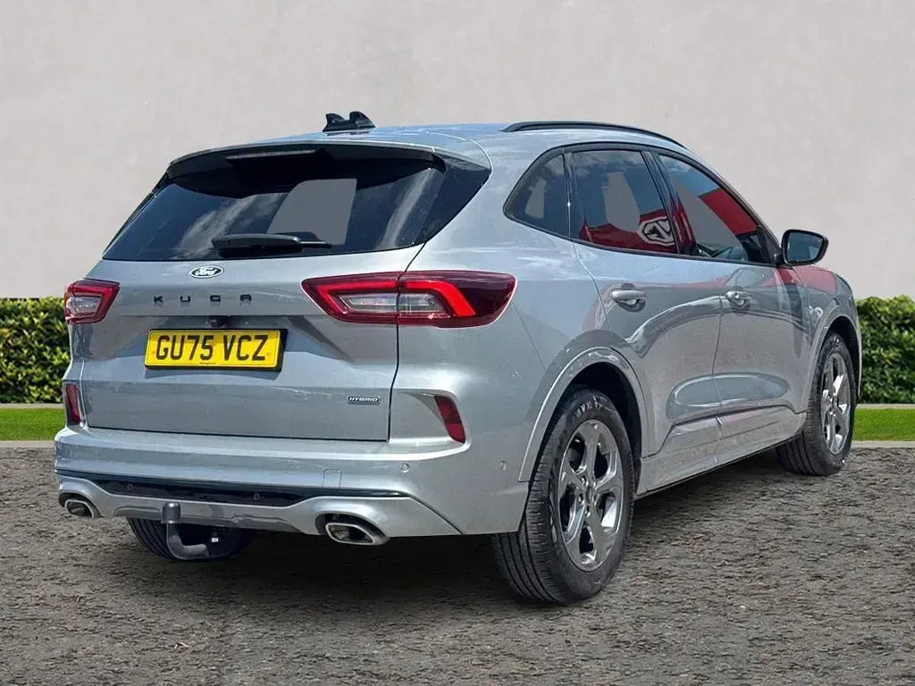 Used Ford Kuga ST-Line 183 HP (134 kW) 2025 Silver SUV