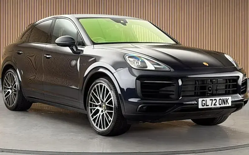 Used Porsche Cayenne Platinum Edition 462 HP (339 kW) 2023 SUV