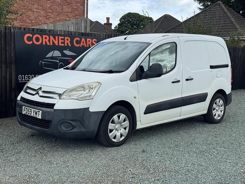 White Used 2010 Citroën Berlingo MPV | £500 - Image 1/4