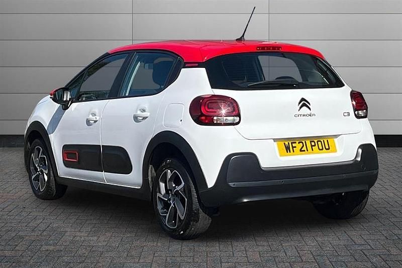 Used Citroën C3 PureTech 82 HP (60 kW) 2021 Polar white Hatchback