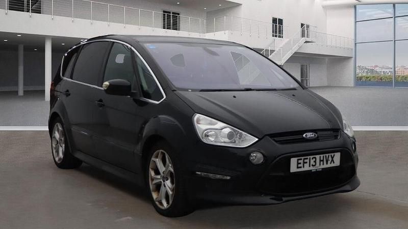 Black Used 2013 Ford S-MAX Titanium X MPV | £6,979 (Expensive) - Image 1/4