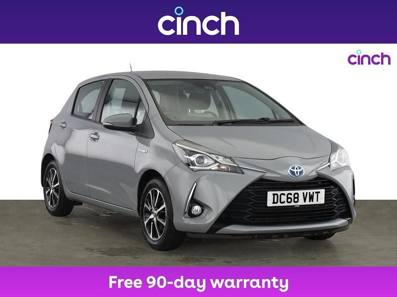 Grey Used 2019 Toyota Yaris Hybrid Hatchback | £13,399 (Good price) - Image 1/3