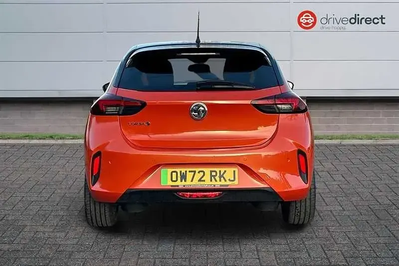Second-hand Vauxhall Corsa-e GS Line 100 kW (136 CP) 2022 Portocaliu Hatchback