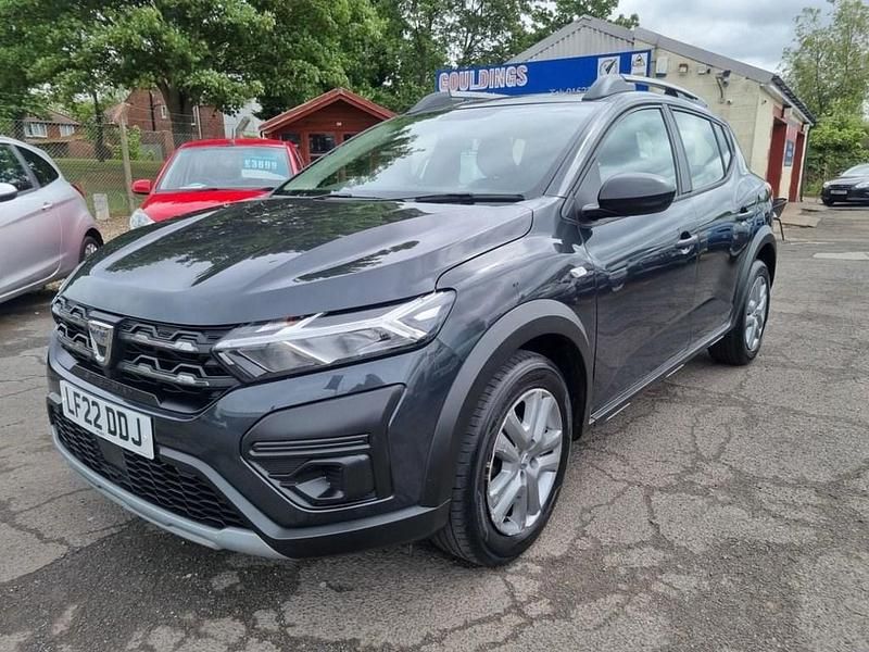 Used Dacia Sandero Essentiel 91 HP (66 kW) 2022 Grey Hatchback