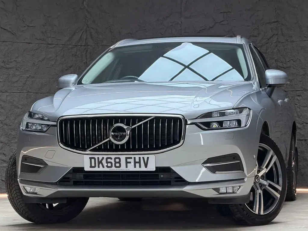 Used Volvo XC60 Inscription 2018 Silver SUV