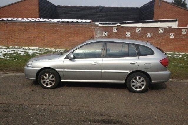 Used Kia Rio 80 HP (58 kW) 2004 Hatchback