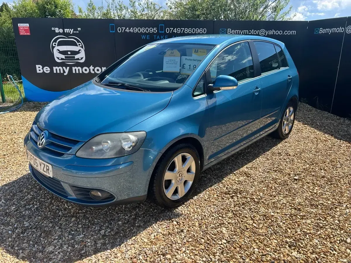 Used VW Golf IV SE 103 HP (75 kW) 2006 Blue Hatchback