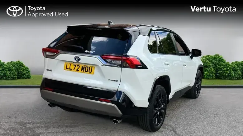 Used Toyota RAV4 218 HP (160 kW) 2022 SUV