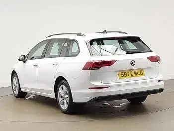 Used VW Golf VIII Life 110 HP (80 kW) 2023 White Estate