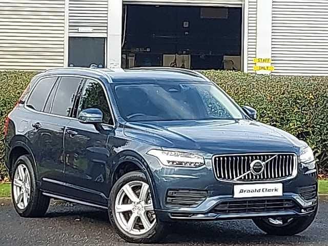 Used 2025 Volvo XC90 Core SUV | £40,998 (Good price) - Image 1/4