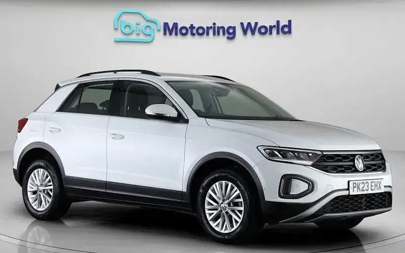 Usado VW T-Roc S 110 HP (80 kW) 2023 SUV