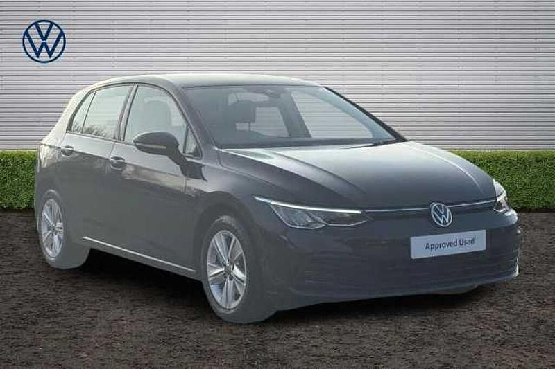 Begagnad VW Golf VII 150 HK (110 kW) 2020