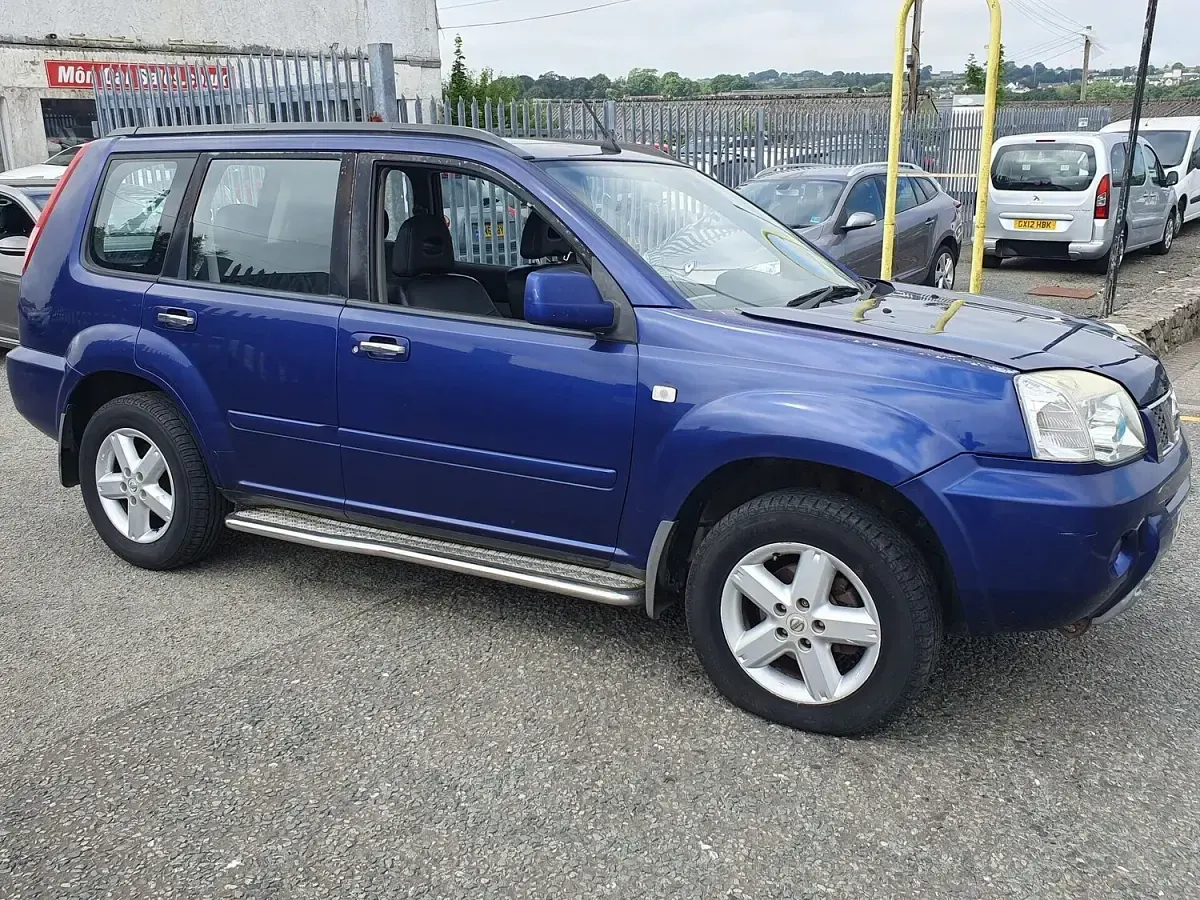 Used Nissan X-Trail 2004 Blue SUV