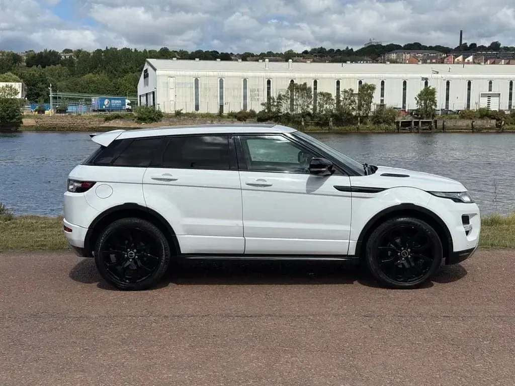 Begagnad Land Rover Range Rover evoque Dynamic 2011 Vit Kombi