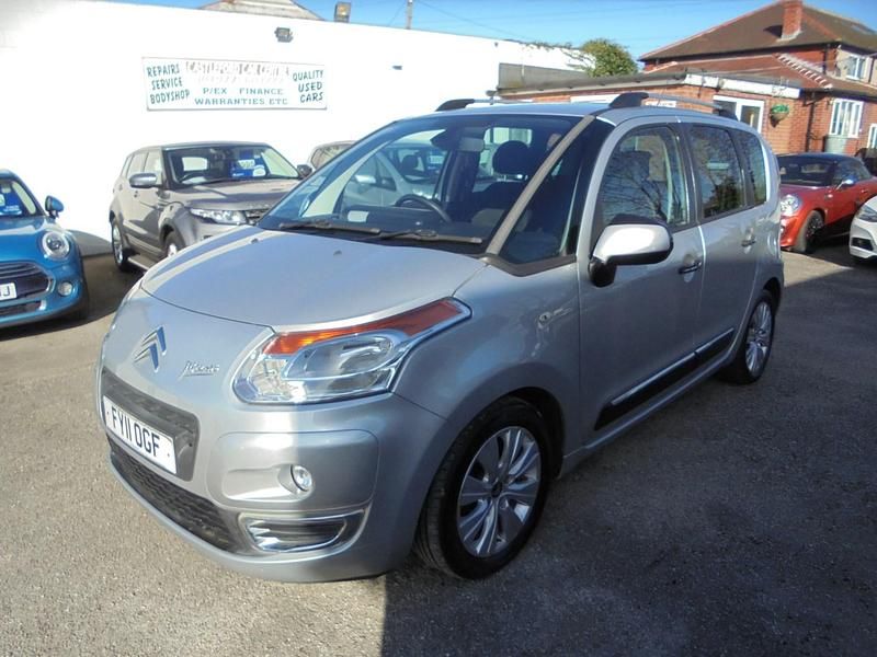 Używany Citroën C3 Picasso Exclusive 90 KM (66 kW) 2011 Srebrny Minivan