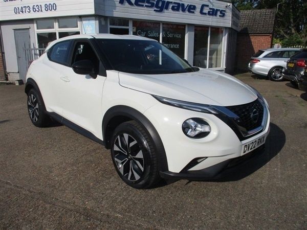 White Used 2022 Nissan Juke Acenta SUV | £13,495 (Fair price) - Image 1/1