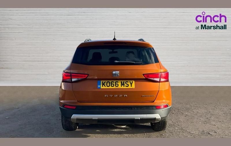 Used Seat Ateca Ecomotive 113 HP (83 kW) 2016 Orange SUV