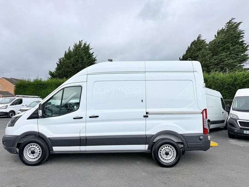 Used Ford Transit 130 HP (95 kW) 2018 White Van