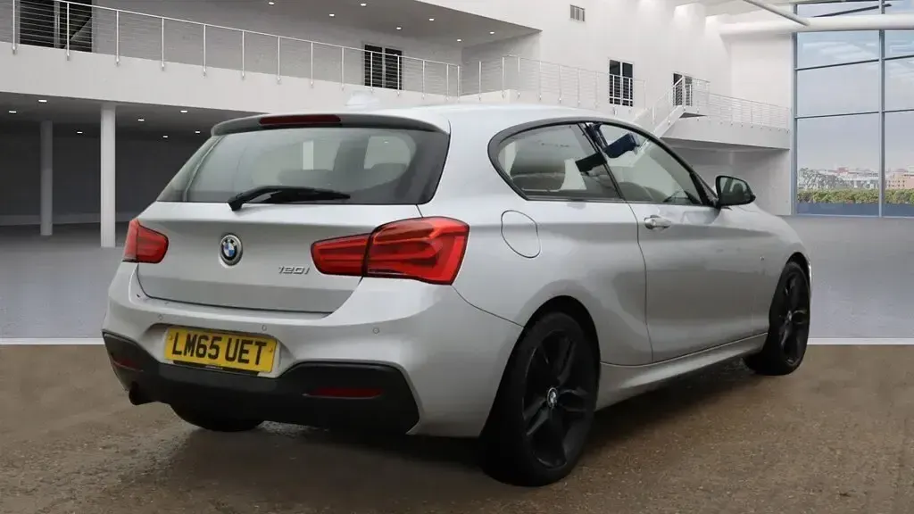 Used BMW 120 M Sport 177 HP (130 kW) 2015 Silver Hatchback