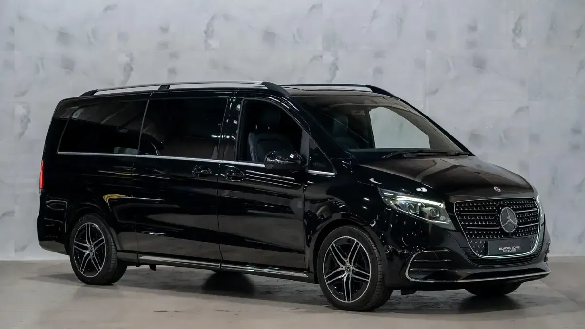Used Mercedes V220 AMG line 163 HP (119 kW) 2025 MPV