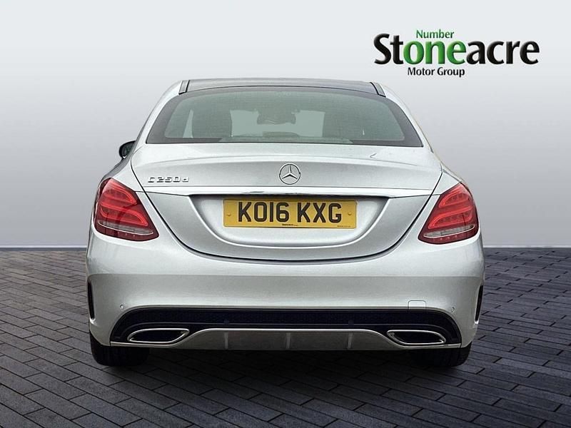 Used Mercedes C250 AMG Line Premium Plus 204 HP (150 kW) 2016 Silver Sedan