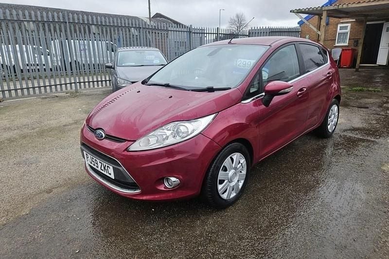 Used Ford Fiesta Individual 96 HP (70 kW) 2009 Red Hatchback