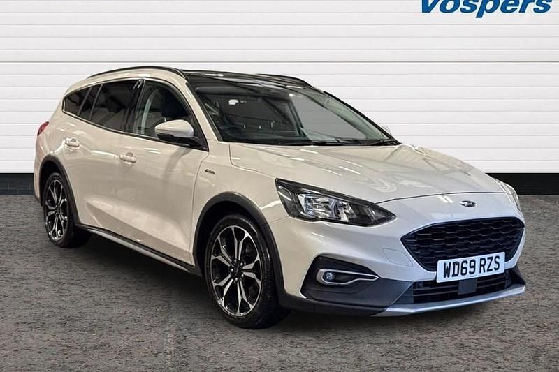 Used Ford Focus Active X 125 HP (91 kW) 2020 White Estate