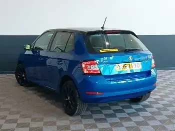 Used Skoda Fabia Colour Edition 95 HP (69 kW) 2019 Blue Hatchback