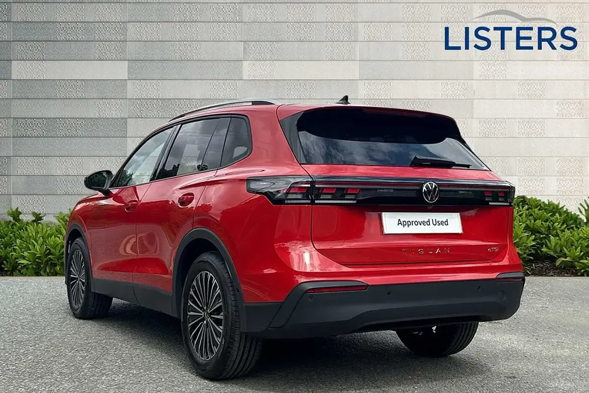 Used VW Tiguan Match 150 HP (110 kW) 2025 Persimmon red SUV