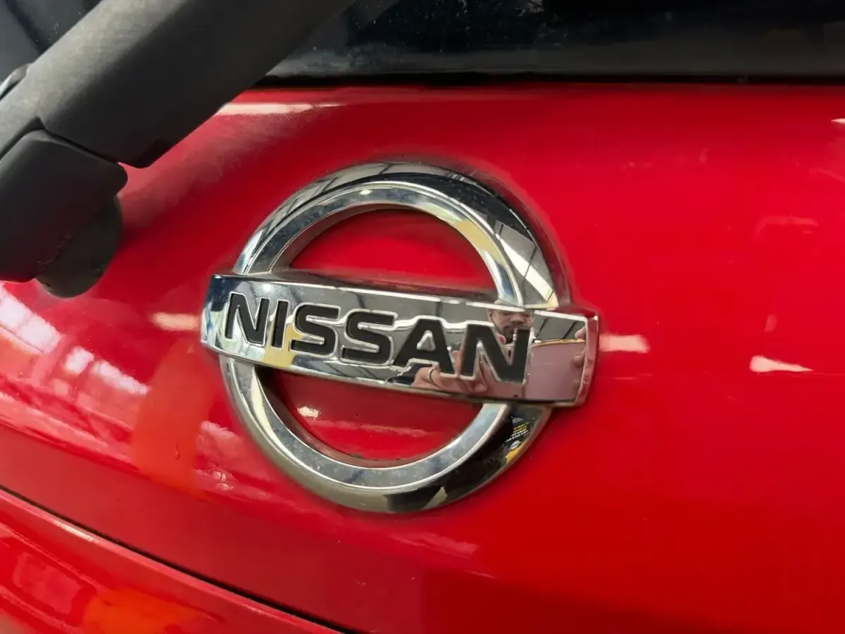 Used Nissan Note Acenta 80 HP (58 kW) 2014 Red Hatchback