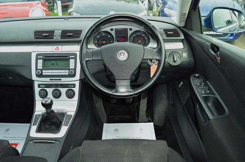 Used VW Passat Sport 140 HP (102 kW) 2009 Maritime blue Estate