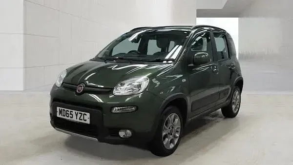 Used Fiat Panda 4x4 95 HP (69 kW) 2015 Green Hatchback