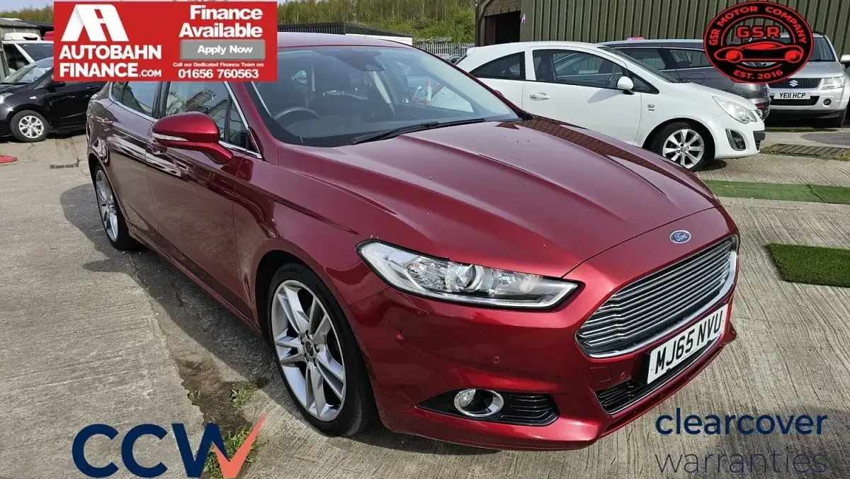 Used Ford Mondeo Titanium 180 HP (132 kW) 2015 Red Hatchback