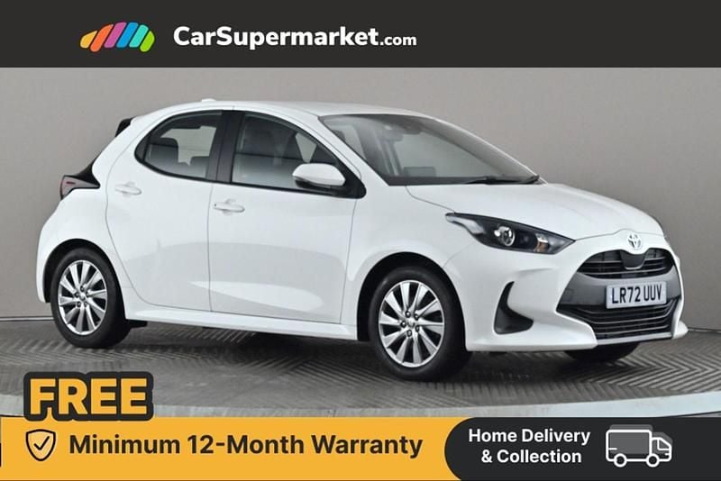 White Used 2022 Toyota Yaris Hatchback | £15,997 (Good price) - Image 1/4