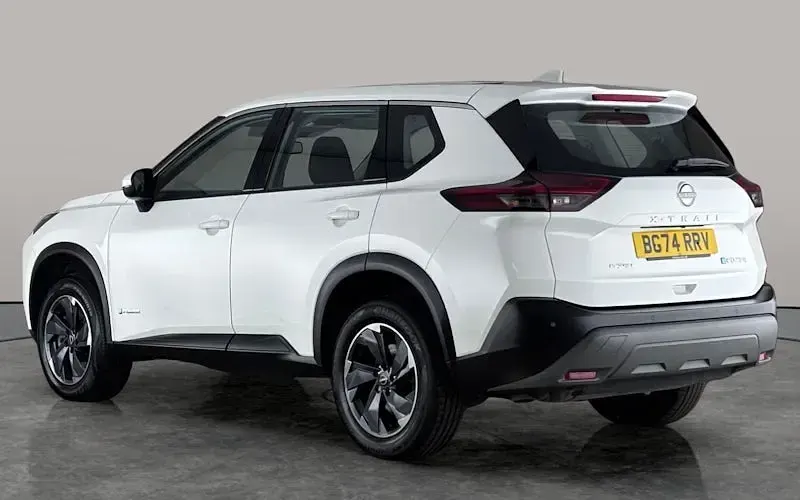 Used Nissan X-Trail Acenta Premium 213 HP (156 kW) 2025 White SUV