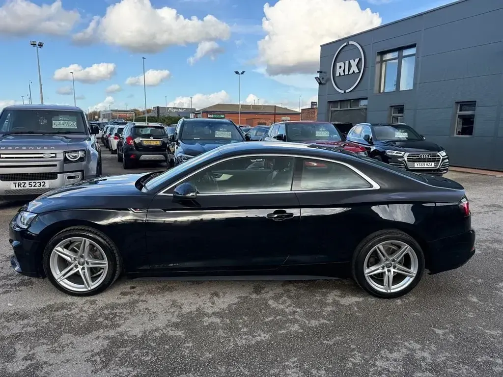 Second-hand Audi A5 S-Line 150 CP (110 kW) 2018 Negru Coupe