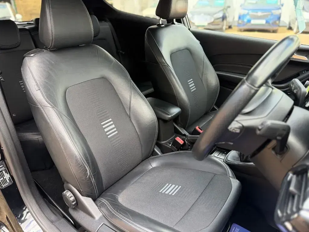 Used Ford Fiesta ST-Line X 125 HP (91 kW) 2018 Black Hatchback