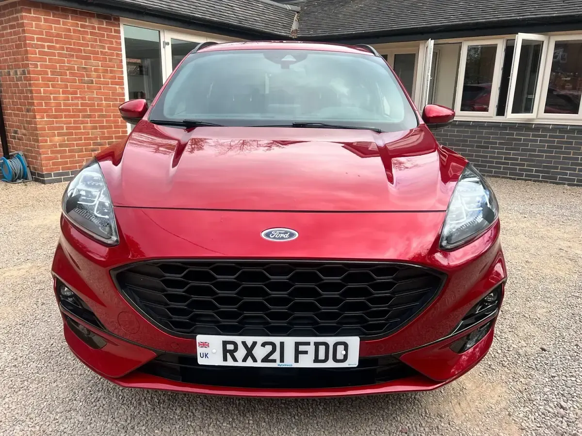 Used Ford Kuga ST-Line X 183 HP (134 kW) 2025 Red SUV