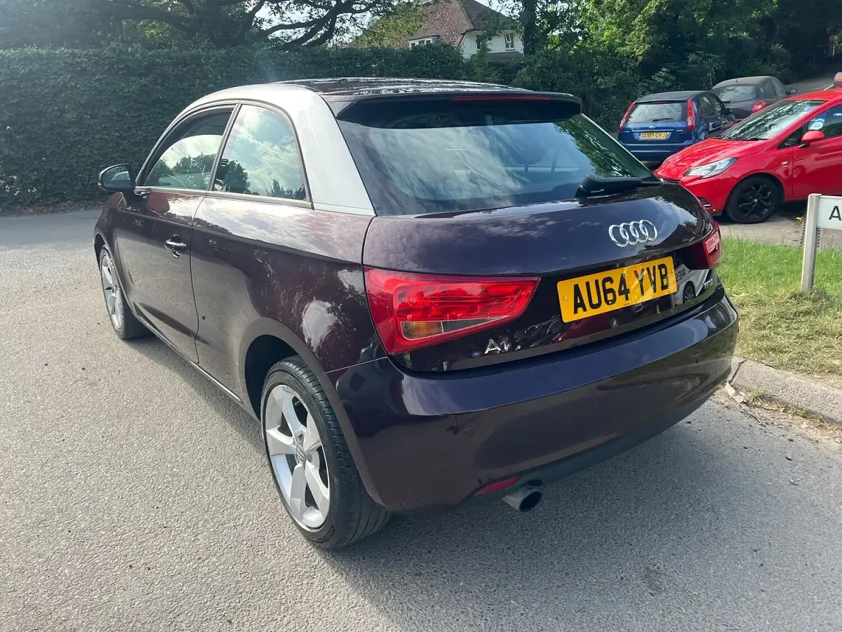 Used Audi A1 Sport 86 HP (63 kW) 2014 Red Hatchback
