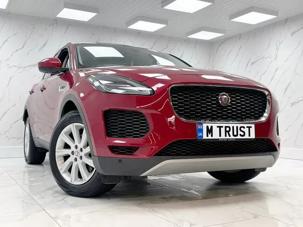 Used Jaguar E-Pace S 150 HP (110 kW) 2019 Red SUV