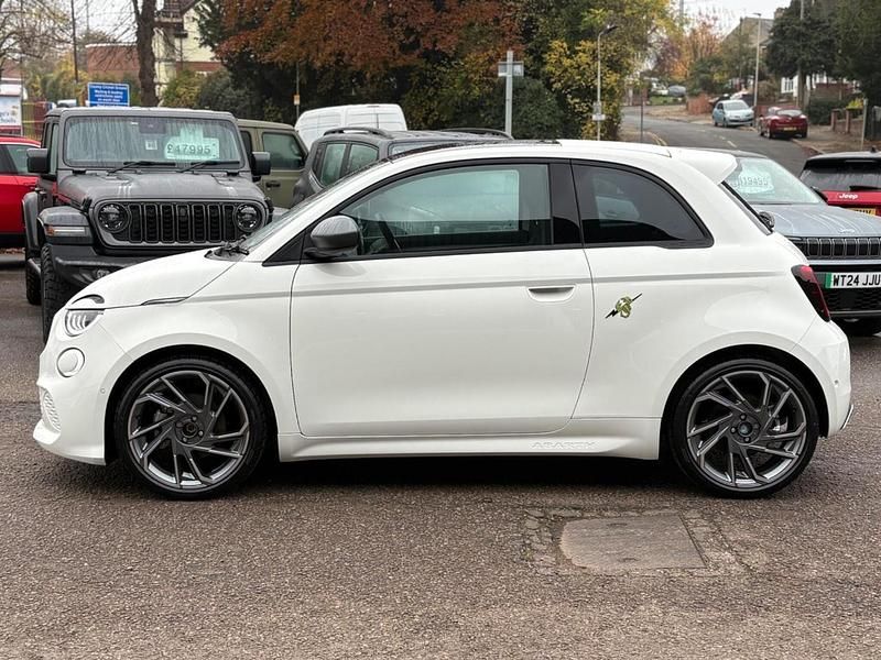 New Abarth 500e Turismo 112 kW (153 HP) 2025 White Hatchback