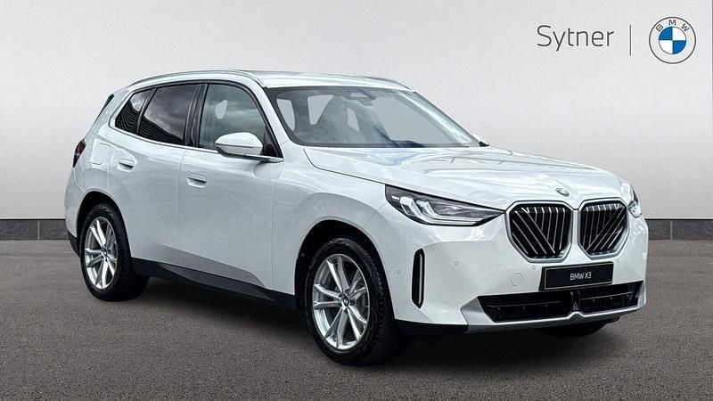 White Used 2025 BMW X3 xLine SUV | £51,000 - Image 1/4