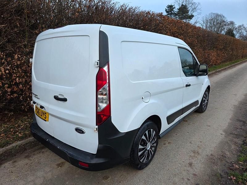 Used Ford Transit Connect 2016 White MPV