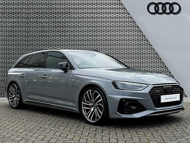 Grey Used 2022 Audi RS4 Advanced Estate | £57,907 (Fair price) - Image 1/4