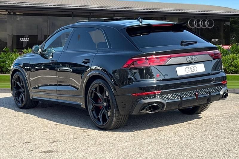 New Audi RS Q8 Performance 631 HP (464 kW) 2026 Black SUV