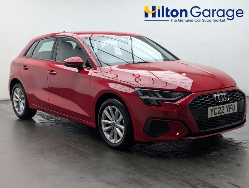 Used Audi A3 Advanced 150 HP (110 kW) 2022 Red Sedan